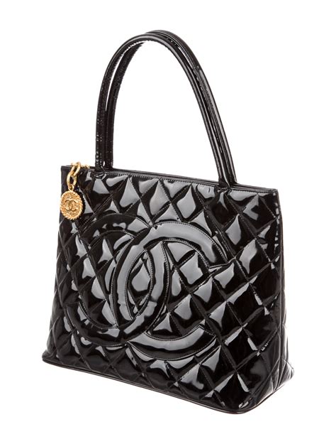 chanel grained leather bag|chanel patent leather tote bag.